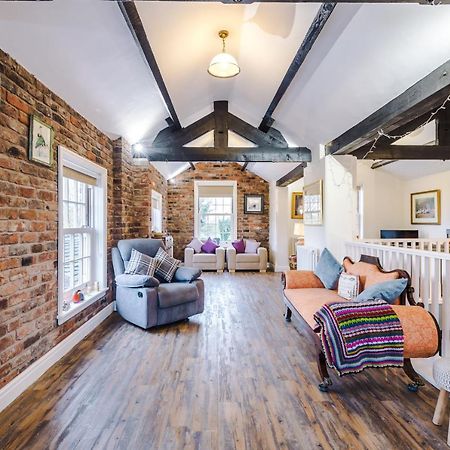 Belvedere House - Serene Countryside Escape - 4 Bedrooms Sleeps 8 Сандбах Екстериор снимка